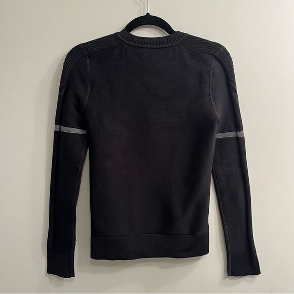 Under Armour intelliknit women’s top small - Picture 6 of 10